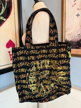 Vintage 2004 Original Gwen Stefani Artwork Featured Whatever It Takes Tote Bag